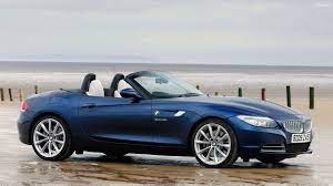 Side Pose Of 2009 Bmw Z4 In Blue Bmw Z4 Bmw Bmw Z4 Roadster