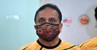 Dato' seri reezal merican naina merican (ketua penerangan pemuda umno malaysia) mengucapkan salam ramadan. Glalfr19u5v8im