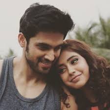 Kaisi yeh yaariyan screening viacom18 voot original season 3 i klapboard klapboard is one stop hub for latest bollywood most iconic couple manik & nandini are back with three times the love & passion. Parth Samthaan And Niti Taylor S Fans Shower Love On Manan As Kaisi Yeh Yaariaan Completes 6 Years Pinkvilla