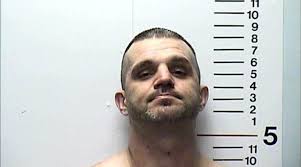 Police find man with syringes in restaurant restroom