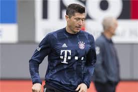 Nun hat ihn robert lewandowski eingeholt. Mjnftiy7rspvzm