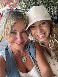 A small but amazingly helpful and healing meeting last weekend for HPH  Charleston with Lisa Taylor, Dave and Patty Hart 💛🩷💛🩷