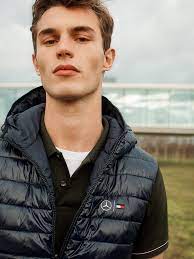 Mercedes Benz Para Tommy Hilfiger Moda Masculina Por Andre Do Val Tommy Hilfiger Versace Mercedes Benz