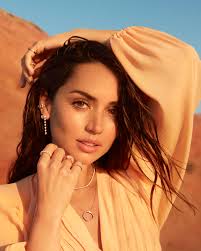The film ends with laura grabbing her. Ana De Armas Is Natural Diamonds New Ambassador Natural Diamonds