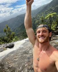 All posts tagged logan paul. Logan Paul Bags Over 3 5 Million In A Day From His Nft Sales Maven Buzz