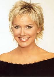 12 pfiffige kurzhaarfrisuren zum verlieben! Pfiffiger Haarschnitt Kurzhaarfrisuren Kurzhaarfrisuren Damen Feines Haar Haarschnitt