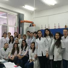Studentii umf cluj au initiat campania doneaza sange, fii erou monitorul de cluj echipa doneaza sange, fii erou organizeaza o campanie de donare de sange in data de 14 iunie la centrul regional de transfuzie sanguina cluj, pentru a ajuta pacientii care se afla in stare critica si care au nevoie de sange. Photos At Catedra De Biochimie Umf Cluj College Academic Building In Cluj Napoca