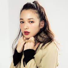 イガリメイクをしたいけど オトナな自分がやってもいいのかな そう思って今までガマンしていた慎重なアラサー女子のみなさま お待たせしました イガリさんが大人のイガリメイクを考案してくれました フェロモンを漂わせながらも シックでオトナな おエロ メイ