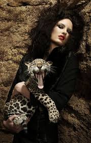 The Cheetah S Face Is The Best And The Model Looks Great Too America S Next Top Model America S Next Top Model America S Top Model