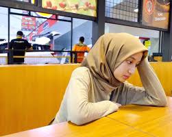 Nah langsung saja simak dibawah ini admin share kepada kalian update kumpulan foto cewek paling cantik di indonesia yang pernah ada sampai. 9 Foto Cewek Aceh Yang Cantiknya Paripurna Cowok Manapun Pasti Meleleh Lihatnya