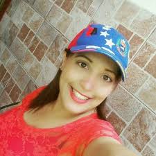 Maritza (@esmeraldita_p)