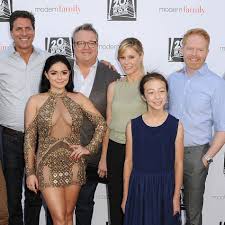 Ariel Winter Stood Up To People Shaming Her Latest Red Carpet Look Self