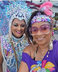 BATABANO JOUVERT "DO's AND DON'Ts" by Jouvert veteran Ryan Ebanks: DO get  as many friends as you can to come out and party with you. DO wear proper  shoes. Sandals and slippers