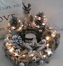 Adventsgesteck Neu Kranz Weihnachten Advent Tischdeko Silber Grau Led Hirsch Adventsgesteck Advent Und Adventskerzen