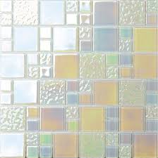 Decor mosaics are composed of glass and gold tiles of various sizes, in order to create modular or single panel compositions. White Iridescent Modular Mix Mosaic Tiles Sheet Mt0173 Grand Taps