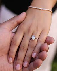 Pin On Wedding Ring Poses