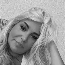 The sunflowers are growing well and the trail is now cut 🌻 Opening time  for St Austell Sunflower Trail is fast approaching, possibly next weekend.  We will confirm dates soon and look