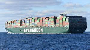 Chaque Semaine L Un Des Plus Grands Porte Conteneurs Du Monde Passe Au Large