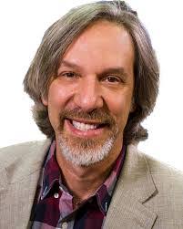 Russell Boyer's Instagram, Twitter & Facebook