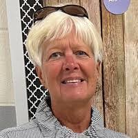 Rita Creech's Instagram, Twitter & Facebook