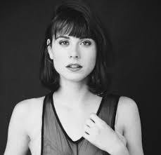 Ana Monroe's Instagram, Twitter & Facebook