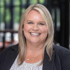 Paula Butz's Instagram, Twitter & Facebook