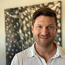 Frank Ferry's Instagram, Twitter & Facebook