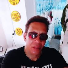 Penso o mesmo , para que serve a app???