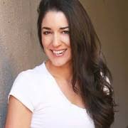 Amber Pohl's Instagram, Twitter & Facebook