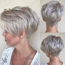 Peu importe la coupe de cheveux, la femme à 70 ans assume souvent ses cheveux gris ou blancs. 54 Idees De Coupe Cheveux Gris Cheveux Coupe Cheveux Gris Cheveux Gris