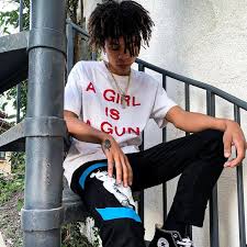 Listen to iann dior on spotify. Iann Dior Fotos 35 Von 39 Last Fm