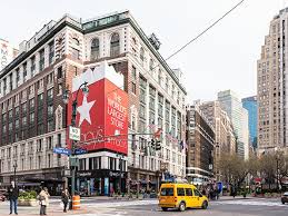 Herald square's centerpiece monument to bennett and his son houses a sculpture and clock that formerly topped the herald building. Macy S Will Build Skyscraper On Top Of Herald Square Flagship Gothamist