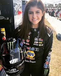 Nascar Jonathan Alonso Https Www Thejonathanalonso Com Nascar Nascargirl Nascarwife Nascarlife Nasc In 2020 Female Race Car Driver Female Racers Racing Girl