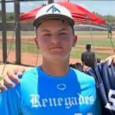 Gavin Padilla's Instagram, Twitter & Facebook