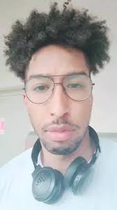 Antoine Lee (@antoineishereforyou)