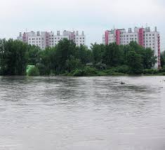 Zalane ulice w krakowie (fot. Jedna Trzecia Krakowa Moze Zostac Zalana Krakow Nasze Miasto