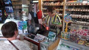 Autant la vente de cigarette pour plus d'informations vous pouvez aller voir l'interview du pr dautzenberg sur le site du nouvel observateur. Les Buralistes De Thierache Inquiets Malgre Le Durcissement Aux Frontieres Pour Les Particuliers