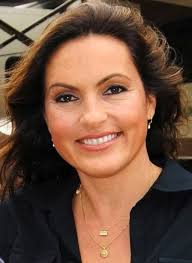 Curious. Am the only one that knows that Mariska Hargitay from Law and  order SVU had a small role