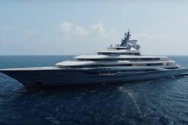 Except bezos' yacht will be way, way bigger. Did Jeff Bezos Really Buy A 400m Yacht Engaging Car News Reviews And Content You Need To See Alt Driver