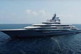 Superyacht #superyachts #yachts #boats jeff bezos is building a $500 million super sailing yacht and a support vessel. Did Jeff Bezos Really Buy A 400m Yacht Engaging Car News Reviews And Content You Need To See Alt Driver