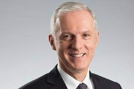 Danone ousts chairman after excessive pressure from shareholders. Qui Est Gilles Schnepp Le Nouveau President De Danone