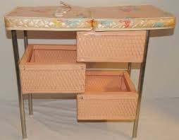 Vintage 1960 S Badger Wicker Basket Baby Doll Changing Table Nursery Furniture With Images Doll Changing Table Baby Doll Changing Table Nursery Changing Table