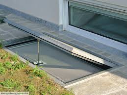 Lucernario apribile non calpestabile 60 cm x 100. Floor Window Lucernari Calpestabili Gaudino