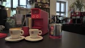 Illy y3.3 espresso and coffee machine, compact minimalist design, iperespresso capsule, 12.20x3.9x10.40. Coffee Machine Illy Y3 3 Ec Black I Love Coffee