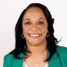 Roxanne Patton has announced her candidacy for Coffee County Mayor. Her  announcement can be read at the link in the bio.