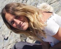 Shana Floyd's Instagram, Twitter & Facebook