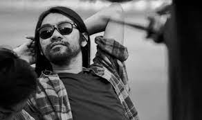 Inside news tonight_230664เป็นข่าวเศร้าของวงการเพลงเมื่อ ตุ้ย วัชระ มือกีตาร์วงเพลย์. Mbf7hnpp0d9jzm