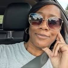 This picture of Elon Musk kissing a prototype sex robot was generated by AI  because the real robot wouldn't do it.