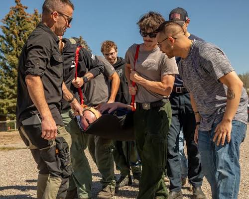 Things are warming up at Bozeman Fire 🚒🔥 B shifts swearing in, par for course was interrupted by an emergency call. This week has been an exciting one for our firefighters! We're