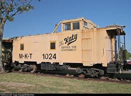 Mkt 1024 Missouri Kansas Texas Railroad Katy Caboose At Denison Texas By Mike Bates Caboose Train Car Railroad Photos